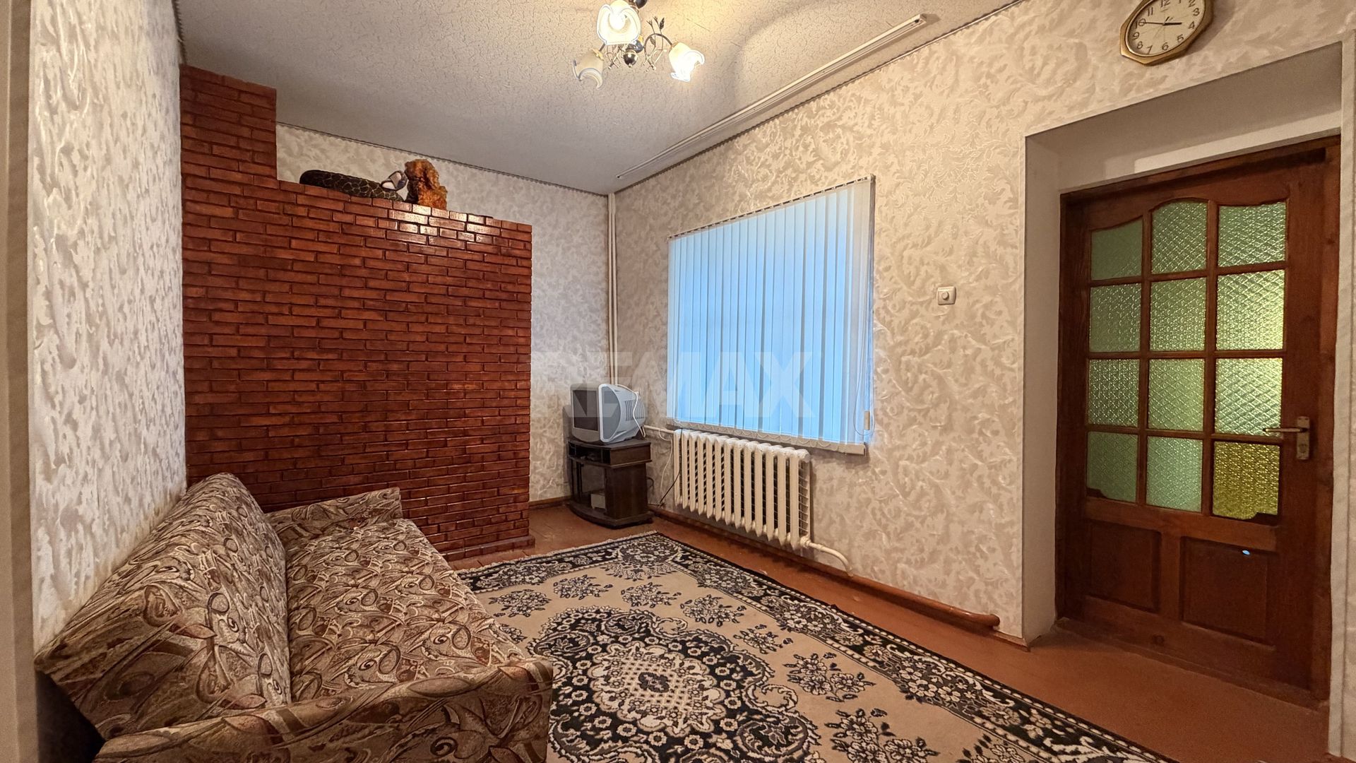 De vânzare / Schimb  – Duplex în centrul orașului Cimișlia Vizavi de Procuratura - Poză 1