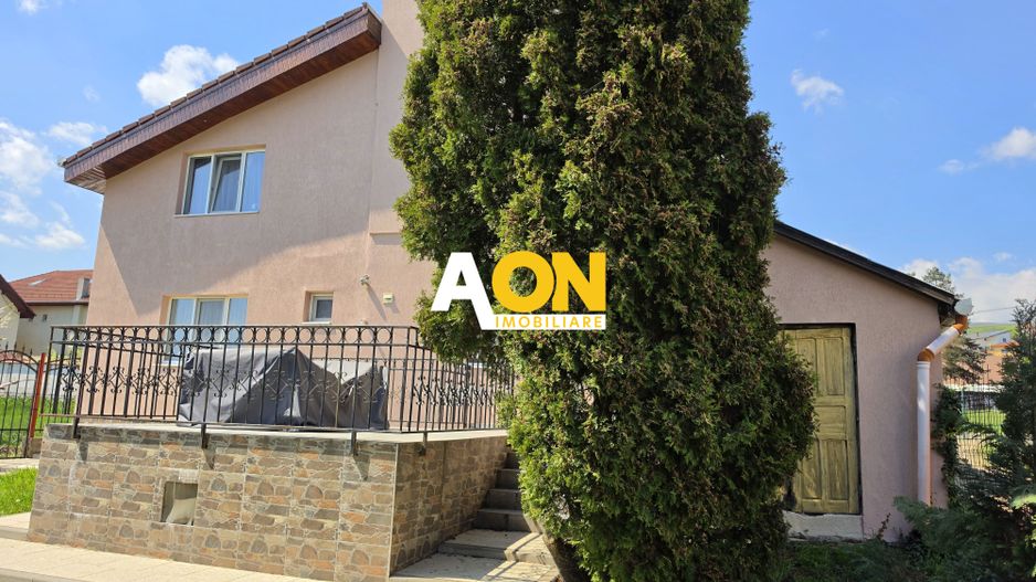 1/2 Duplex mobilat, utilat, 3 camere, 323 mp teren, Cetate, zona Schit - Poză 3