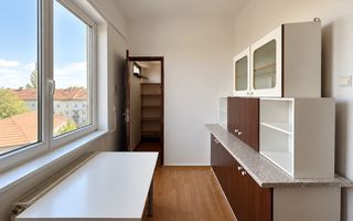 Apartament 2 camere decomandat, parcare, Tractorul - Poză 7