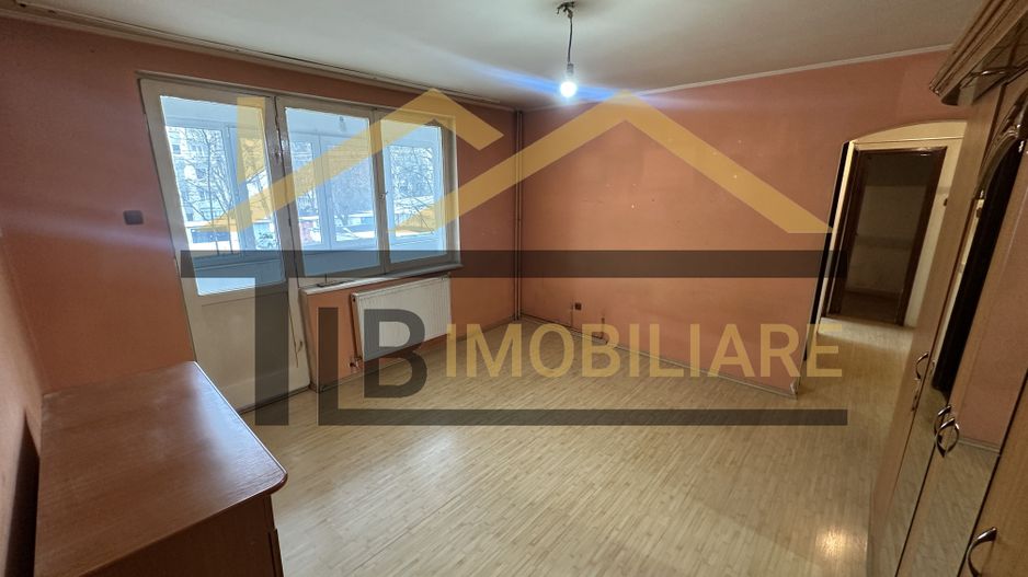Apartament de 3 camere, 64mp, Zona Strazii Moldovei - Poză 2