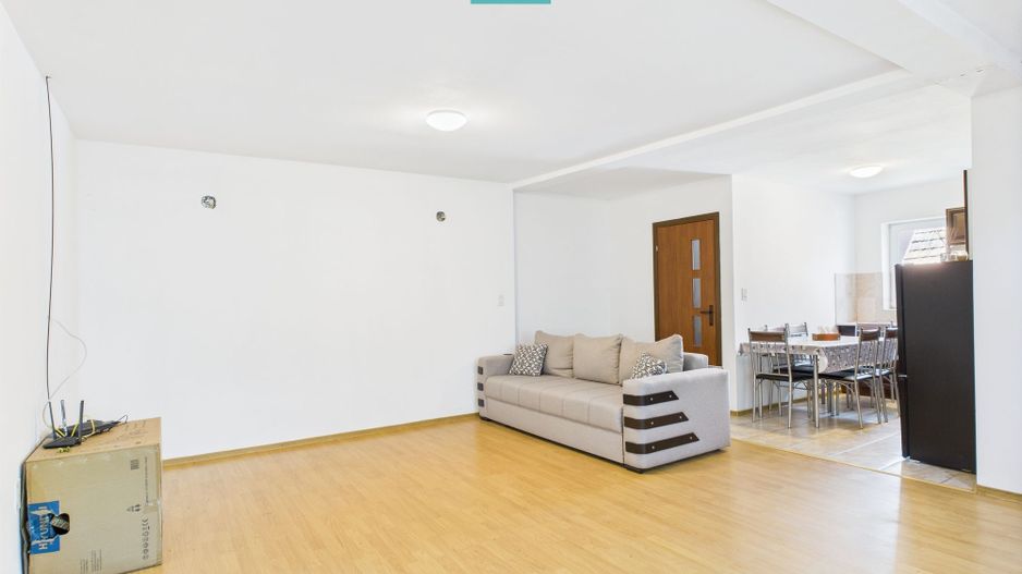 Casă de vacanță mobilată și utilată la Miniș - Poză 10