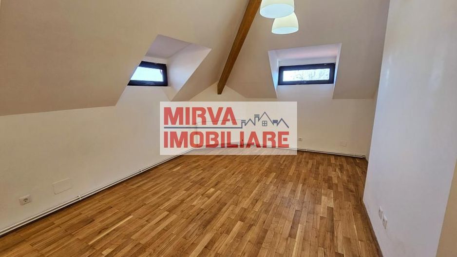 🏢 Spațiu de birouri – 5 camere, 3 băi – Mansardă vilă, Central - Poză 29