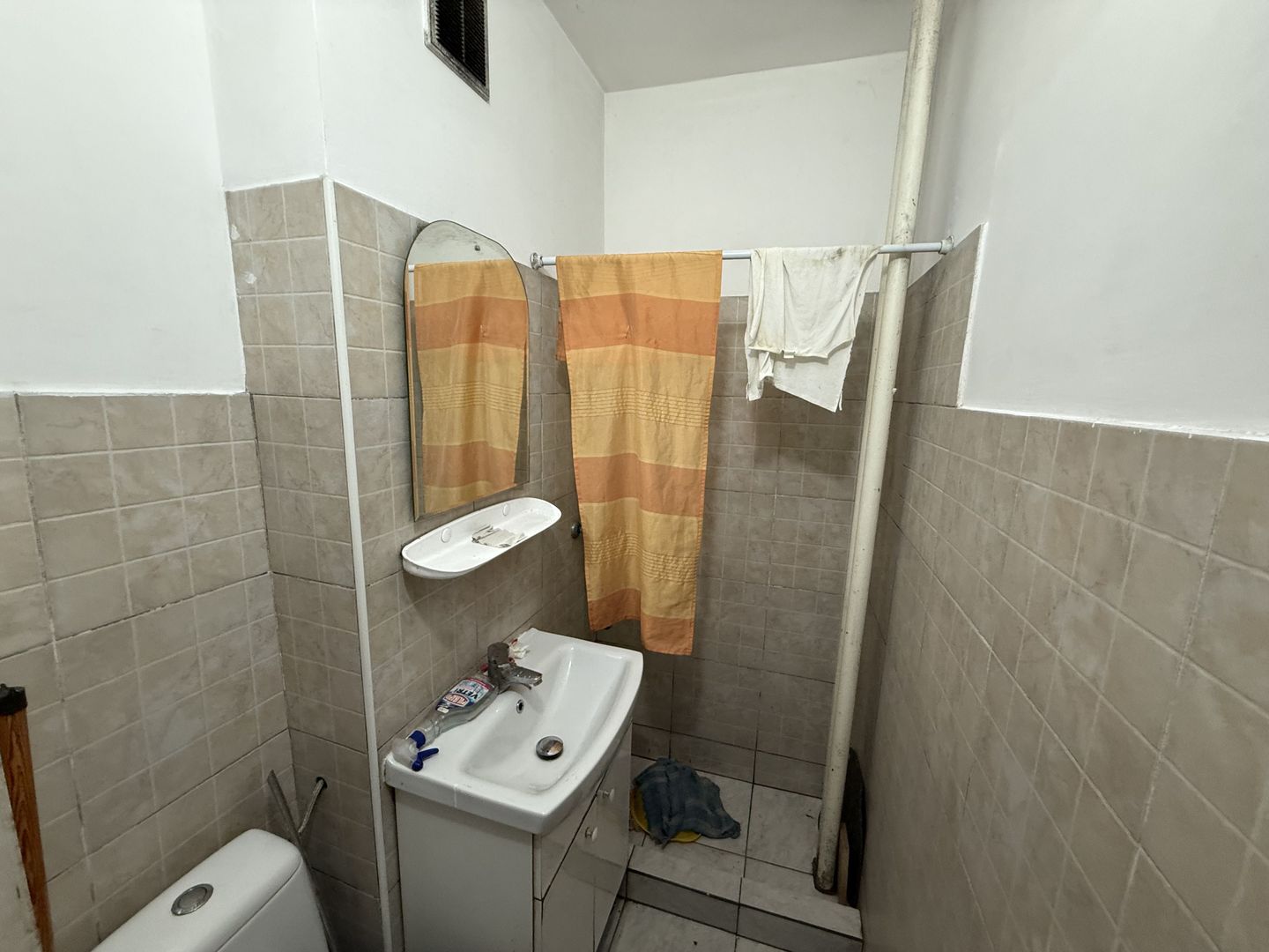 Garsonieră 13 mp | Etaj 1 | Hurmuzachi | 16.000 € - Poză 4