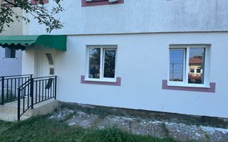 SPAȚU COMERCIAL 34 MP CAMPULUNG VIZAVI DE CENTRU MEDICAL CLUBUL SANATĂȚII - Poză 24