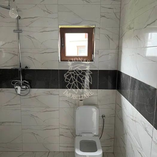 Casa 5 camere-3 balcoane-teren 500 mp-terasa-Beclean Baile Figa - Poză 6