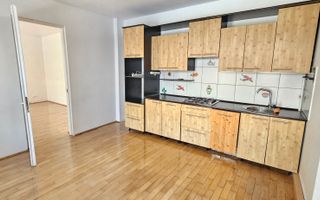 Casa de inchiriat in Andrei Muresanu, str. Anatol France - Poză 1