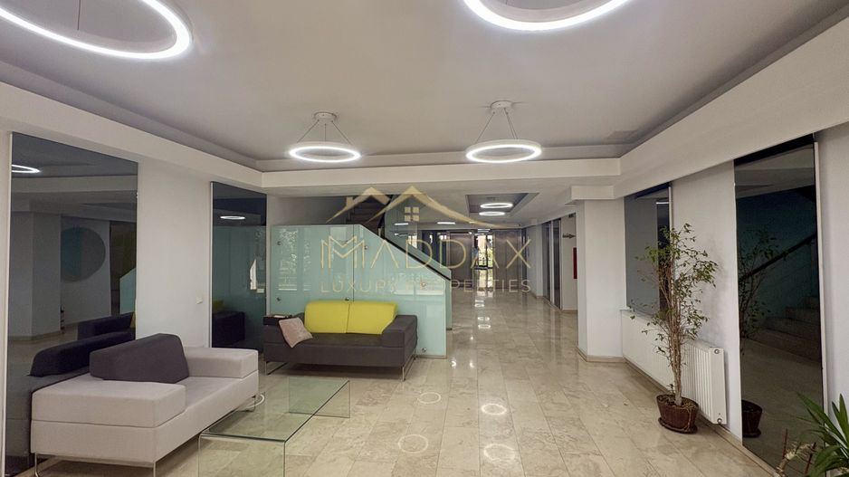 APARTAMENT de LUX cu 3 CAMERE cu Terasa si loc de parcare - Poză 33