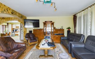 Vilă cu 3 dormitoare în Zimandu Nou - Poză 5