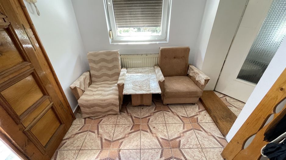 Casa cu teren 1000 mp și front 26 ml în zona Bogdanesti - Poză 5