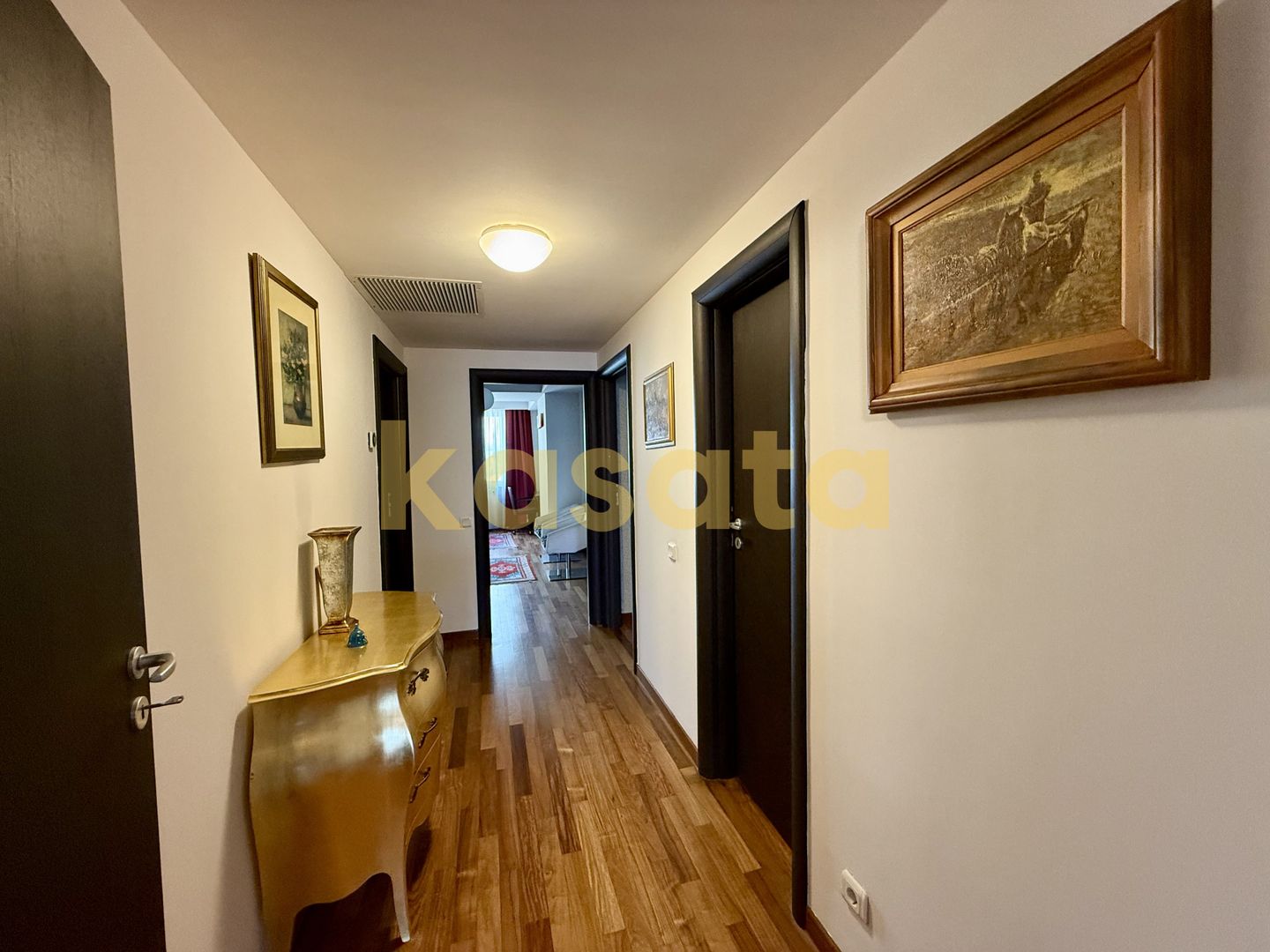 APARTAMENT DE LUX | MOBILAT | UTILAT | HERASTRAu | 150 mp - Poză 17