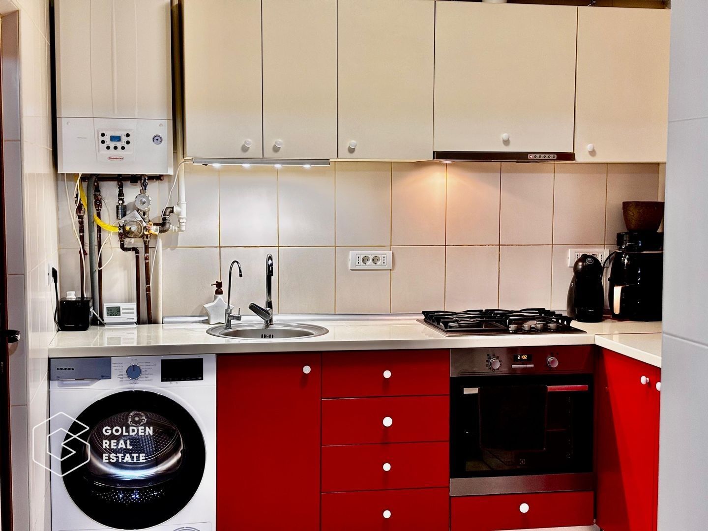 Apartament spatios la curte,  2 camere, complet renovat, Aradul Nou - Poză 6