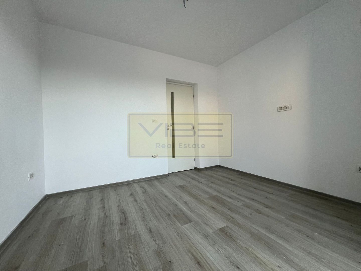 Apartament 2 camere open-space + parcare Valea Adanca - Poză 12