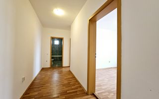 Apartament cu 3 camere Bloc Nou, Cetate - Poză 6