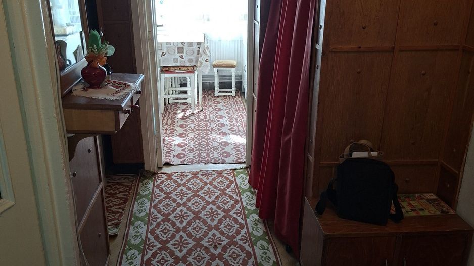 BRASADAS vinde apartament cu 2 cam etaj 3 Botizului. - Poză 8