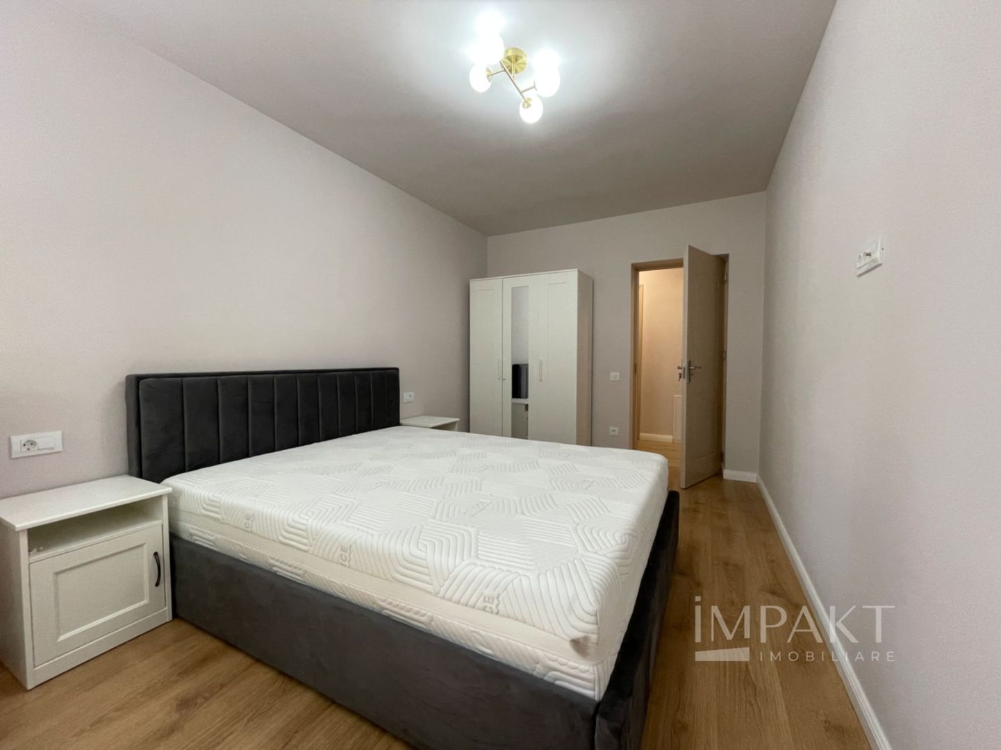 Apartament spatios cu balcon si garaj | Gheorgheni - Poză 3