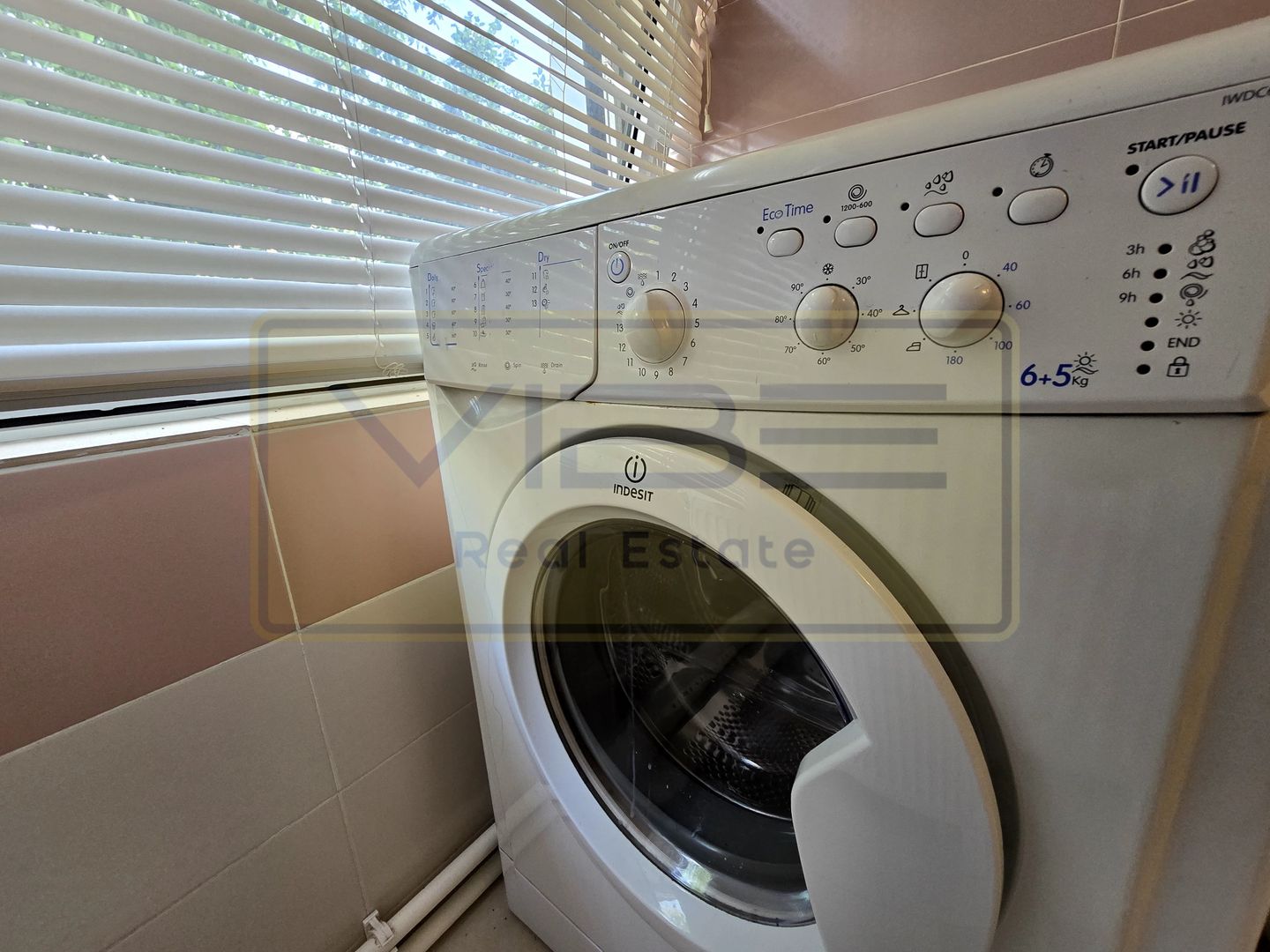 Semicentral- 24 min walk to UMF-  2 room apartment- new building - Poză 7