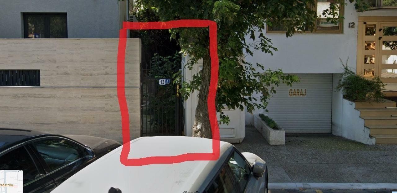 Teren 293 mp si casa 94 mp, doar acces pietonal - Poză 2