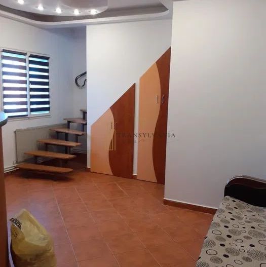 Ocazie! Apartament la mansarda 45 mp utili plus balcon, Valea Aurie - Poză 5