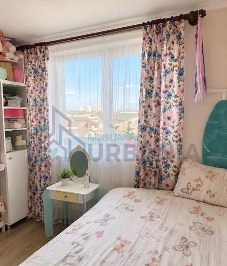 Apartament 3 camere decomandate în Valea Adâncă, lângă Hotel Capitol, cu boxă și 2 locuri de parcare - Poză 5