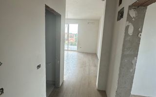 Apartment bloc nou cu lift si loc de parcare inclus - Poză 4