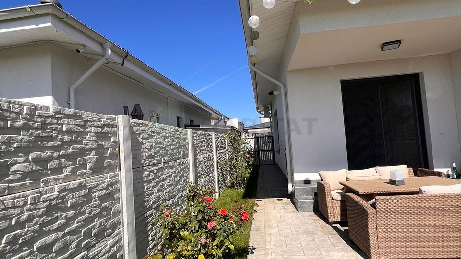 Casă individuală cu 4 camere în cartierul  Aerocity |  Tunari - Poză 18