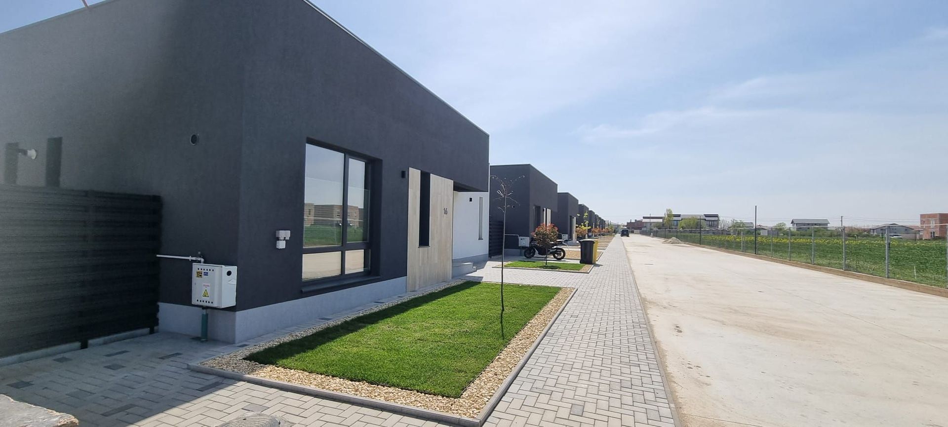 Investește în calitate: Case pe parter în cel mai nou și aerisit complex. - Poză 8