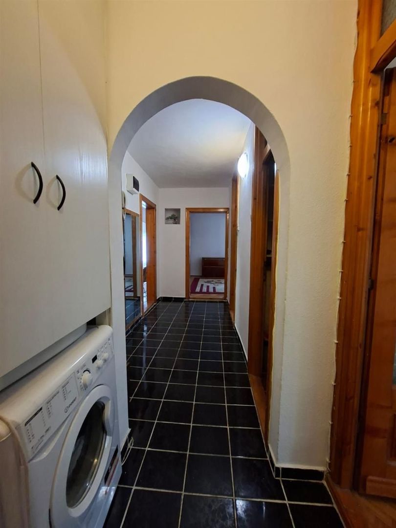 Apartament 3 camere etaj 1 Decebal - Poză 14