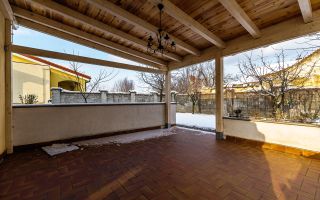 Casă situată pe strada Constituției, Aradul Nou - Poză 15