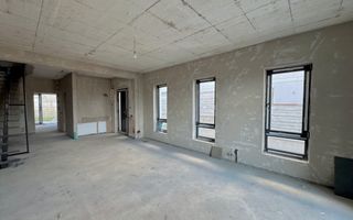 Casă de tip duplex de vânzare | Stadiu semifinisat | Zona Voroneț - Poză 3