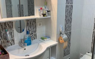 Apartament 4 Camere Renovat Complet Berceni - Poză 20