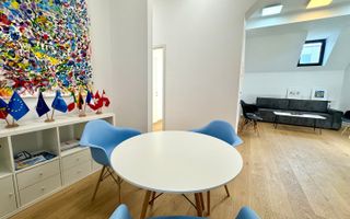 Apartament cu *3 camere* / Cladire Istorica stil Brancovenesc / Universitate - Poză 9