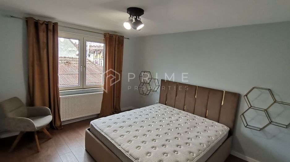 Închiriere casă premium 4 camere, la 4 min de Palatul Culturii - Poză 6