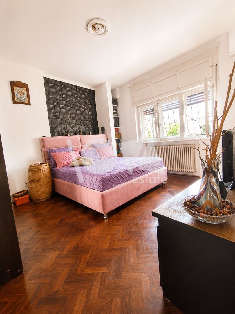 De vânzare: apartament 3 camere Piata Victoriei - parter înalt - Poză 3