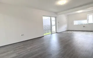 Casa 4 camere (nemobilata, neutilata) cartier Izvor Tarlungeni Brasov - Poză 11