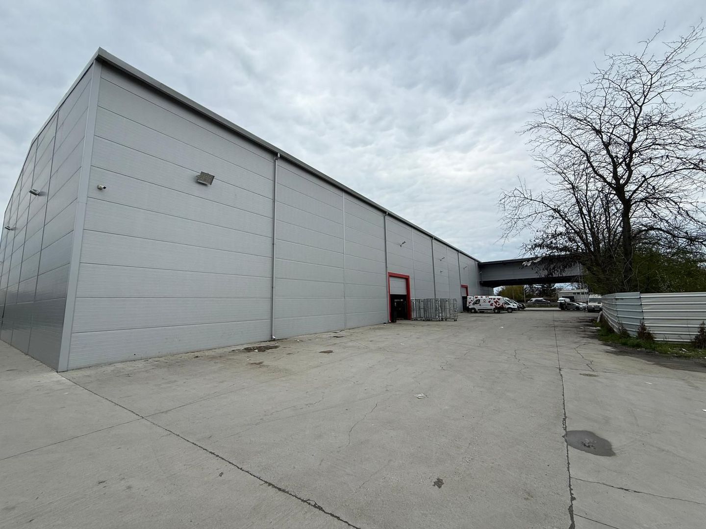 Hală industrială 2.450 mp de vânzare, Mogoșoaia, chirie garantată - Poză 6