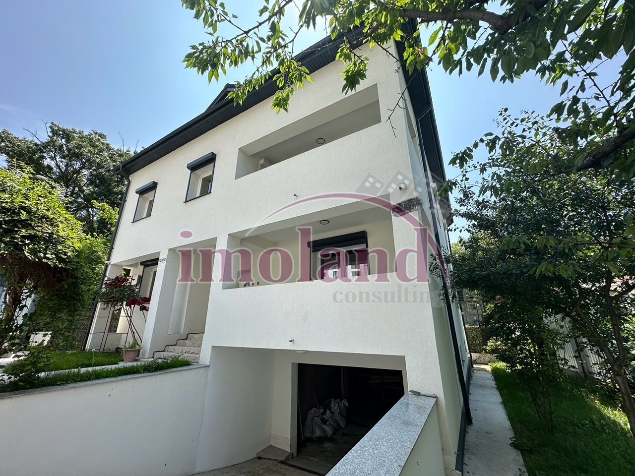 Vanzare imobil individual garaj si curte - Clinica/Rezidential - Herastrau - Poză 1