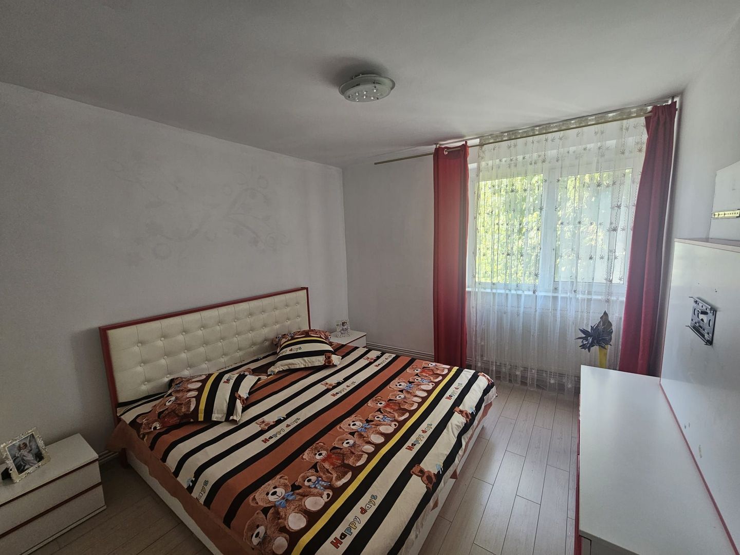 2 camere, etaj 1, stradal, vis-a-vis de Spitalul Militar - Poză 10