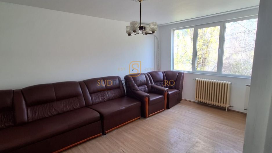 Apartament 2 camere de vanzare, Aparatorii Patriei, metrou, Sector 4 - Poză 2