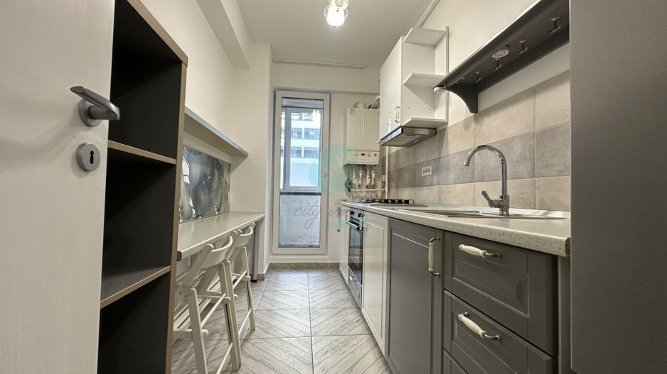 2 camere decomandate Parcul Carol - Poză 1