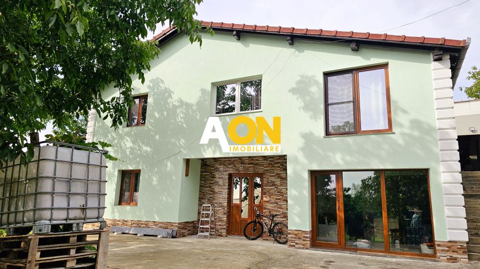 Casa multifunctionala, 6 camere , 700 mp teren, cu utilitati, Ciugud - Poză 2