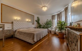 Casa individuala  - vedere spre padure - Parcul Sub Arini - Poză 31