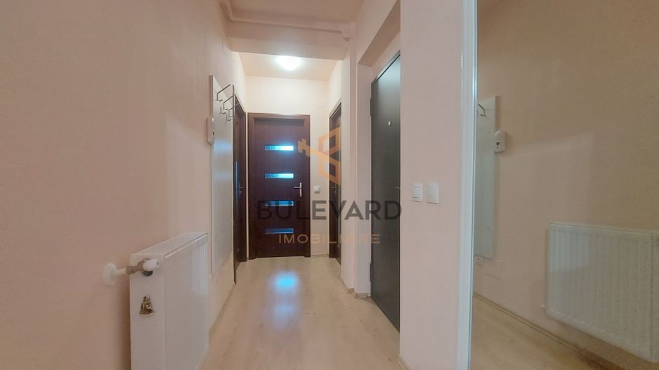 Apartament cu 3 camere/62,5mp/garaj/zona linistita! - Poză 9