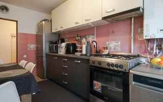 Apartament decomandat, 2 camere, balcon, parcare, Floresti, Somesului - Poză 3