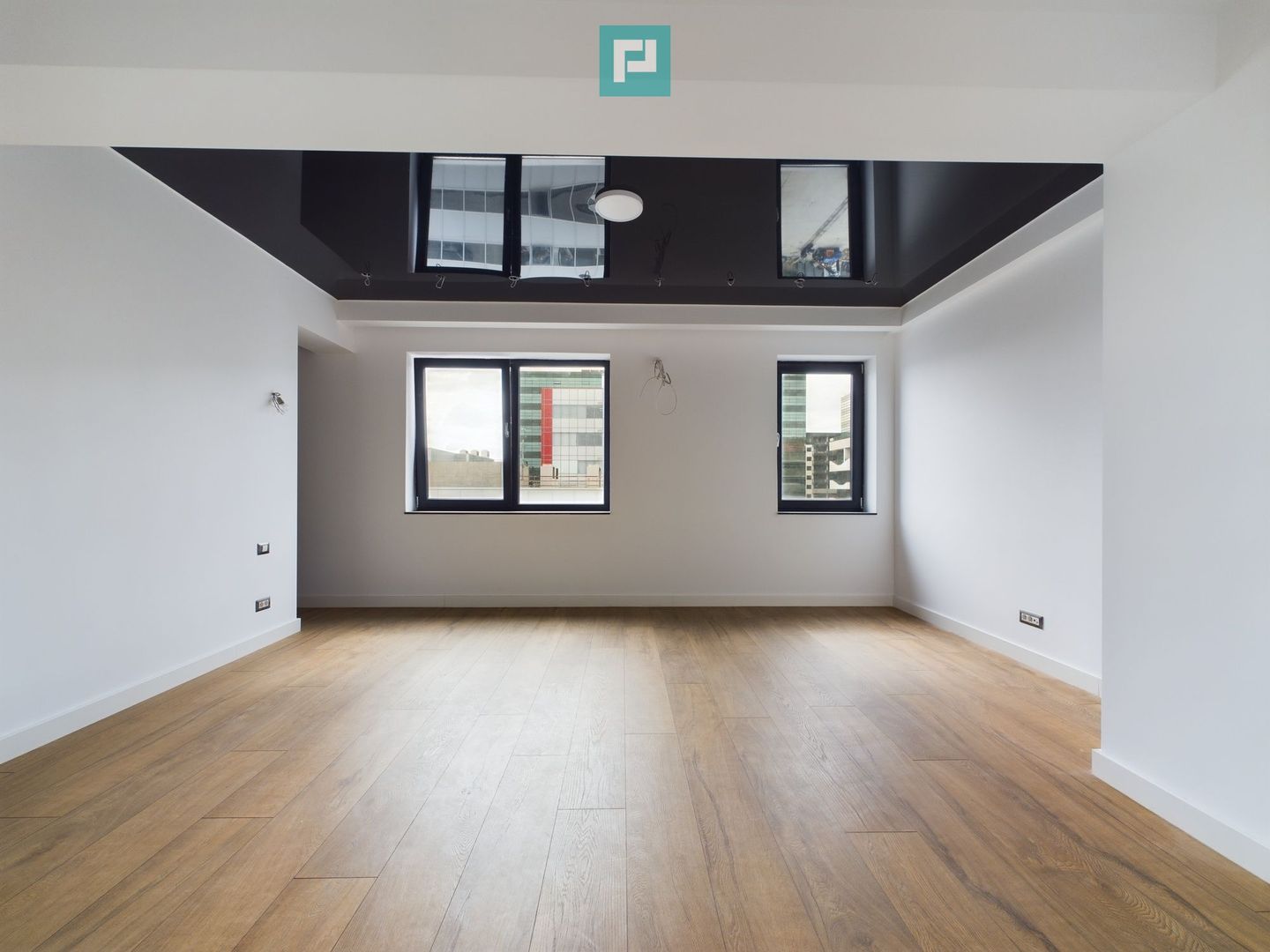 Penthouse Elegant de 4 Camere cu Terasă Panoramică, Bulevardul Pipera - Poză 18