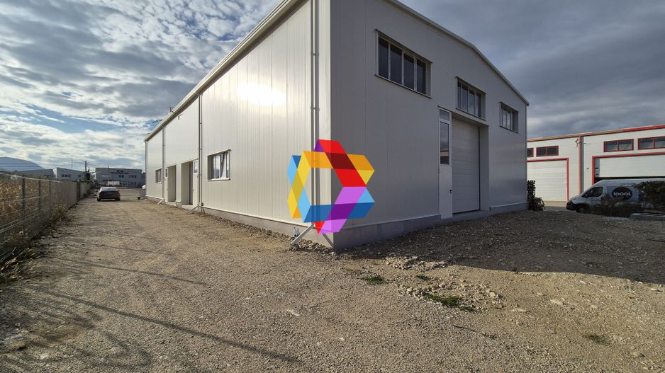 Hala de inchiriat Brașov - 597 mp plus-imo.ro - Poză 1