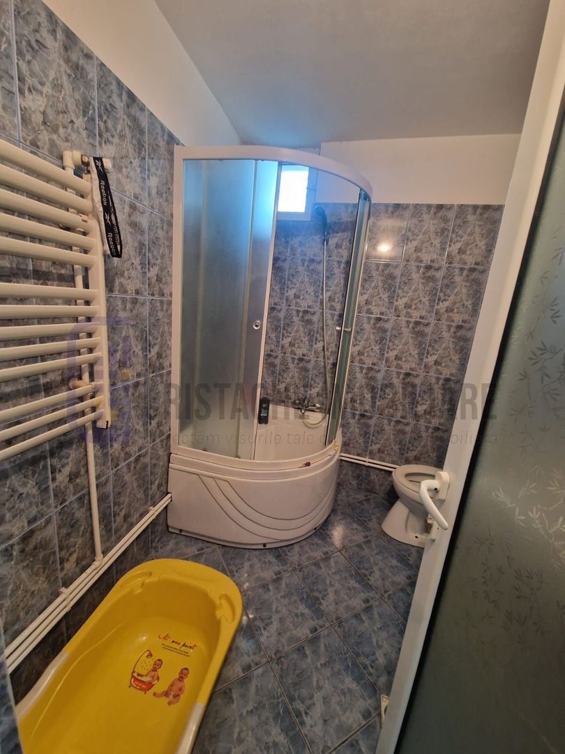 Casa individuala + curte | 5 camere | metrou 10 min. - Poză 4