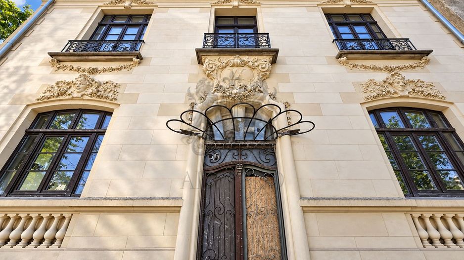 Vila | Dinicu Golescu - Berzei | 391 mp  | Consolidata | 1913 - Poză 2