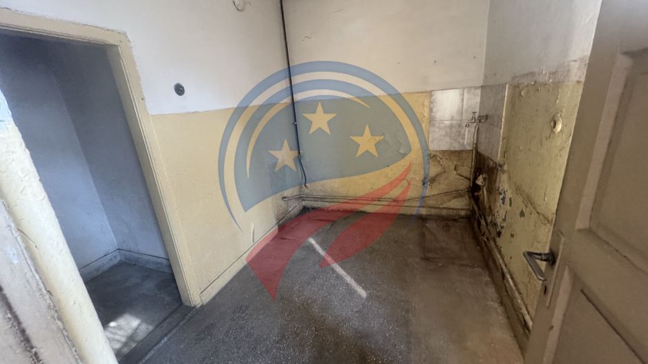 Casa zona Liceul Brancusi - Poză 13