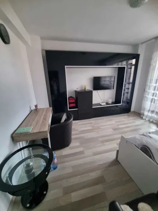 GARSONIERA - SALAJ, CENTRALA, BUCATARIE INCHISA, BLOC REABILITAT - Poză 1