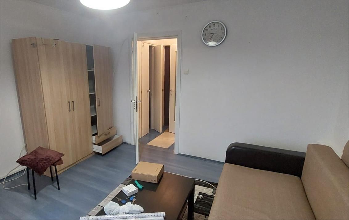 Garsonieră călduroasă, balcon, utilități incluse în pret, etaj 3 – Ion Mihalache - Poză 3